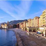 Sea View Apartment Next To Acquarium - Happy Rentals