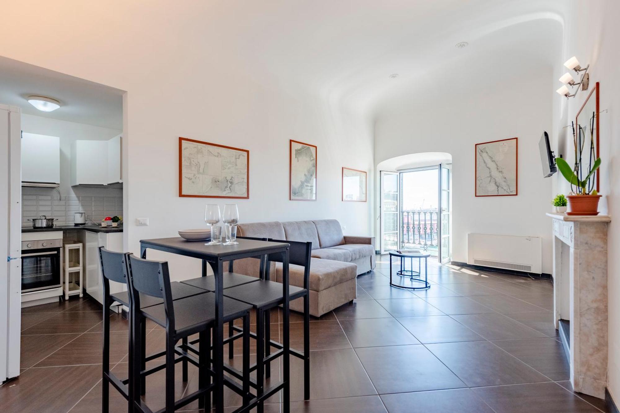 Sea View Next To Acquarium - Happy Apartment *